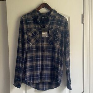 HOWITZER Men's Navy Plaid Flannel Shirt
Size Medium
